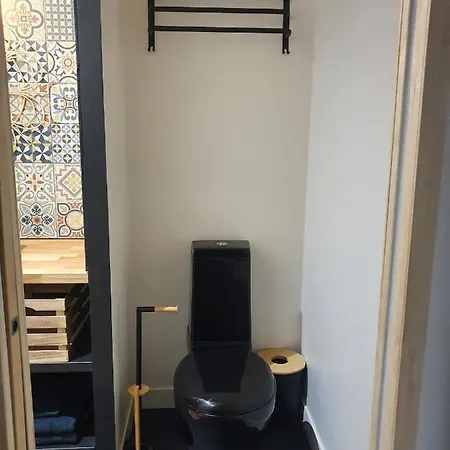 Apartment Jungle