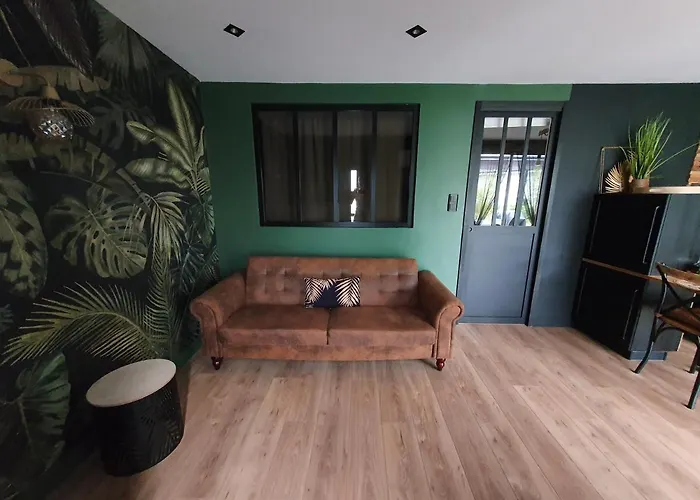 Апартаменты Jungle